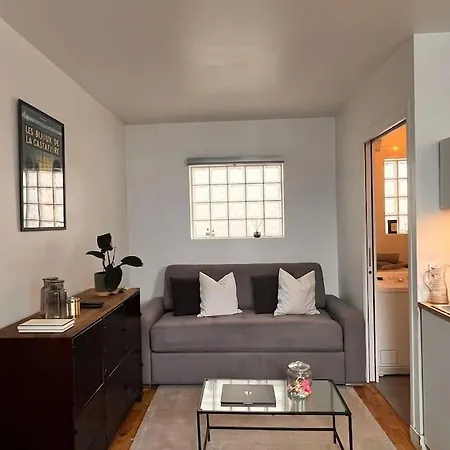 Studio, Terrace With Rooftop View/2p * Paris